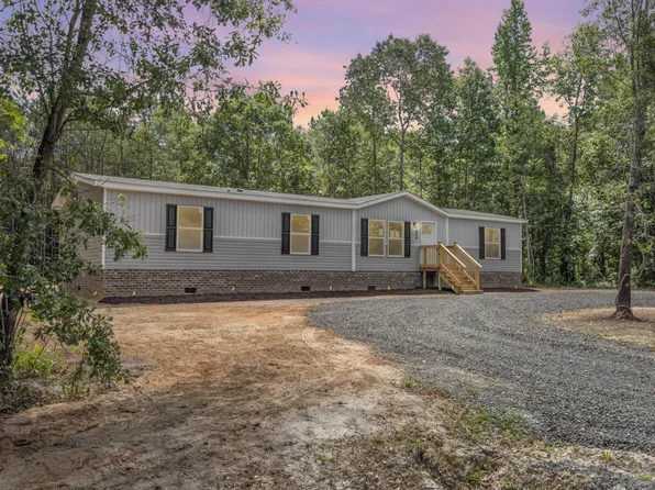 846 Lawyer, Cross, SC 29436