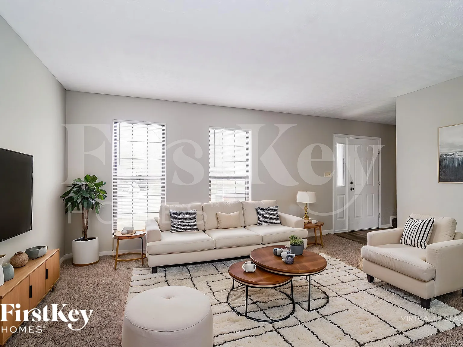 4 bed, 2.5 bath, 1954 sqft, $2,710 — Photo 3