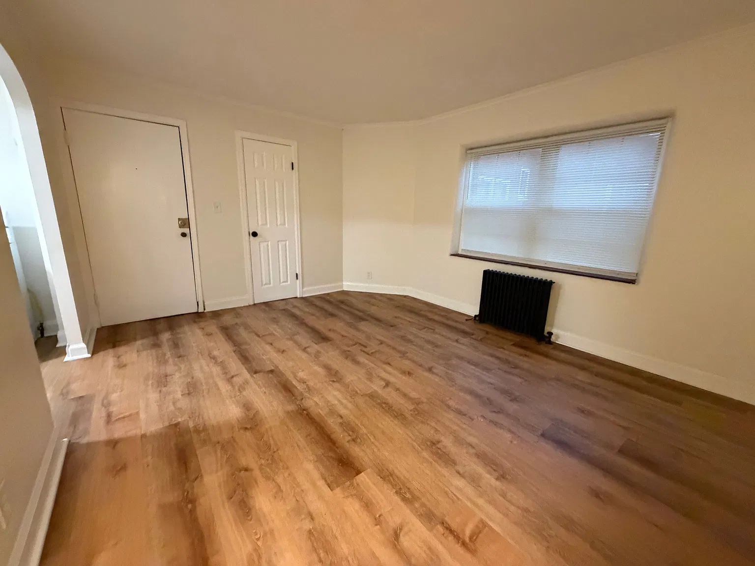 2 bed, 700 sqft, $1,250 — Photo 4