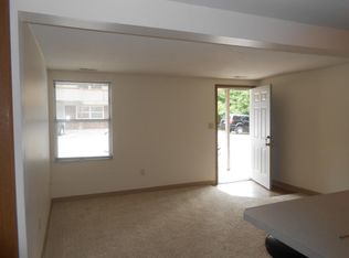 1841 College Heights Rd APT 5, Manhattan, KS 66502