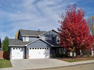 2320 W Apgar Creek Dr, Meridian, ID 83646