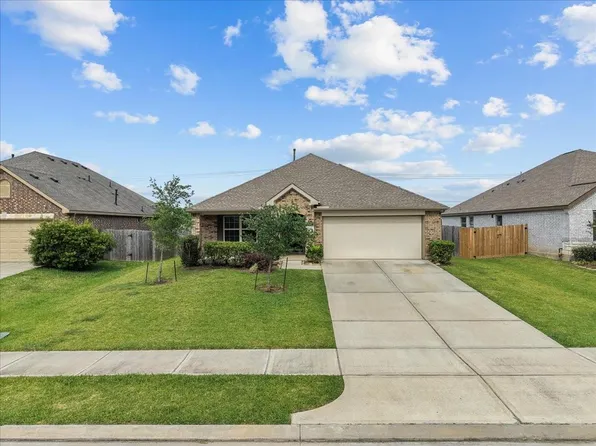 630 Harbor Colony Ln, La Marque, TX 77568