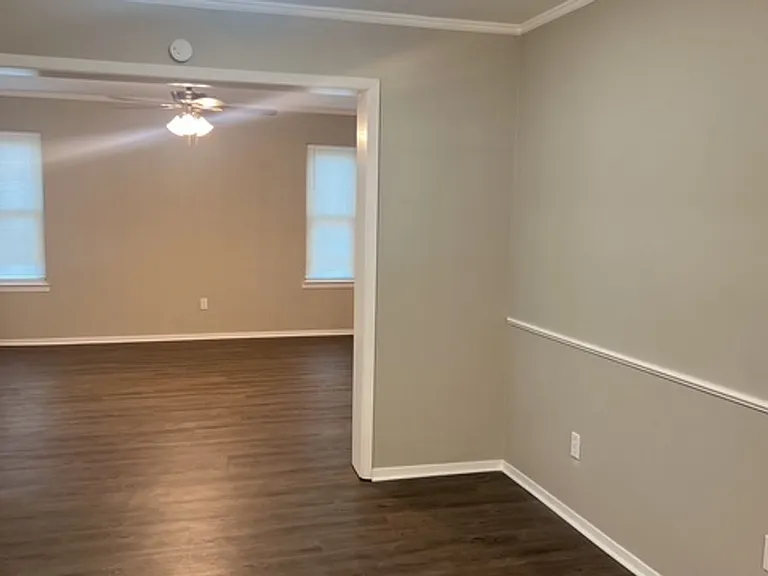 201 Straw Rd — Photo 28