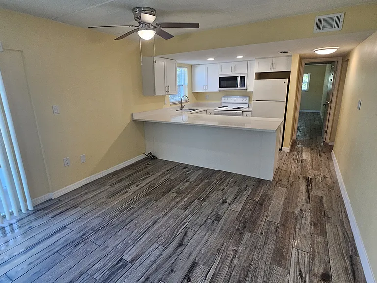 2045 Alpine Rd #1 — Photo 6