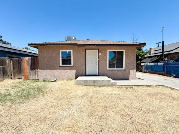 2421 E Clay Ave, Fresno, CA 93701