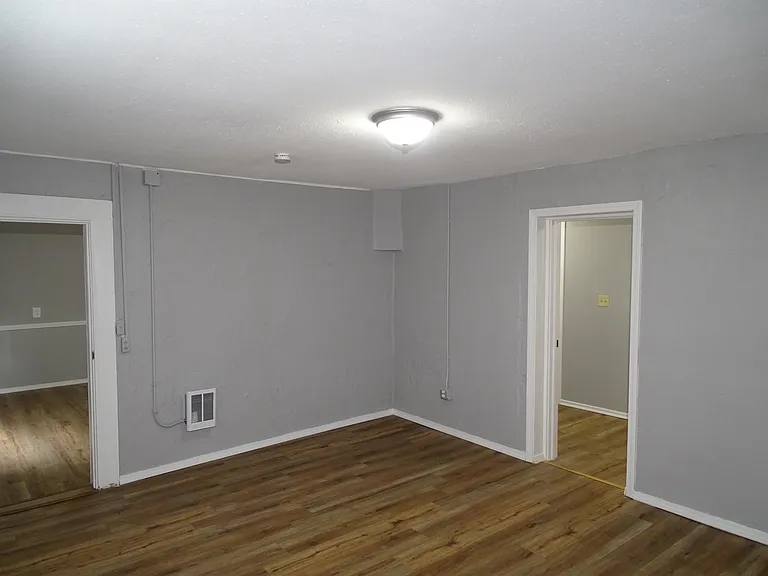 412 N Lincoln Ave #B — Photo 6