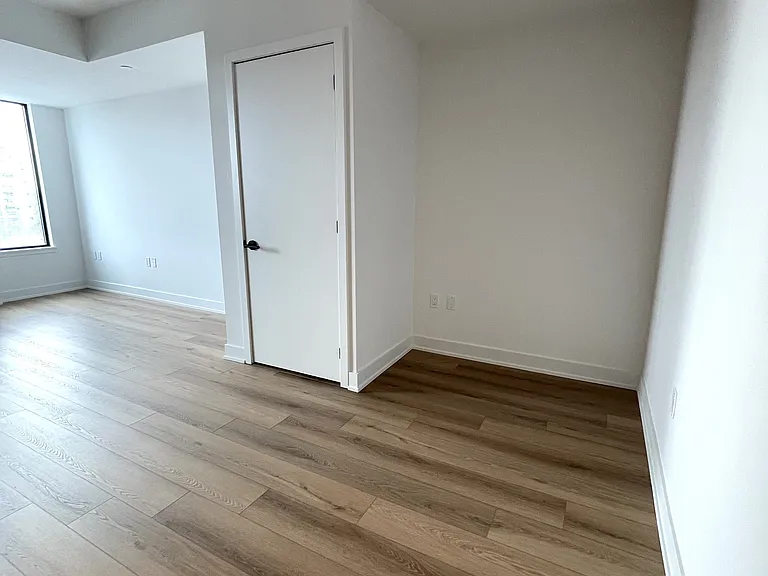 758 Dovercourt Rd #508 — Photo 7