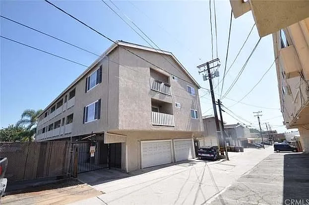1771 Redondo Ave #304 — Photo 18