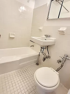 Rented by Corcoran | media 12