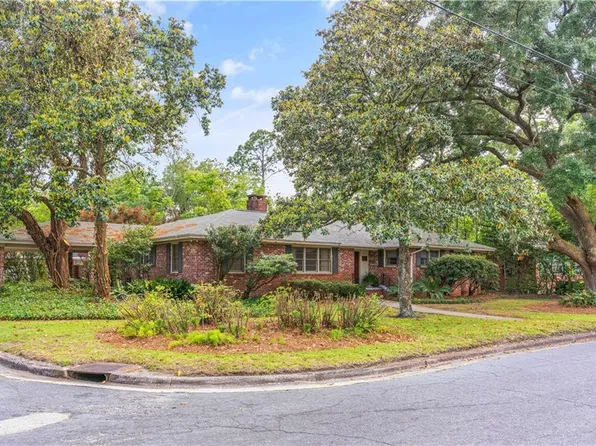 2850 Wildwood Dr, Brunswick, GA 31520