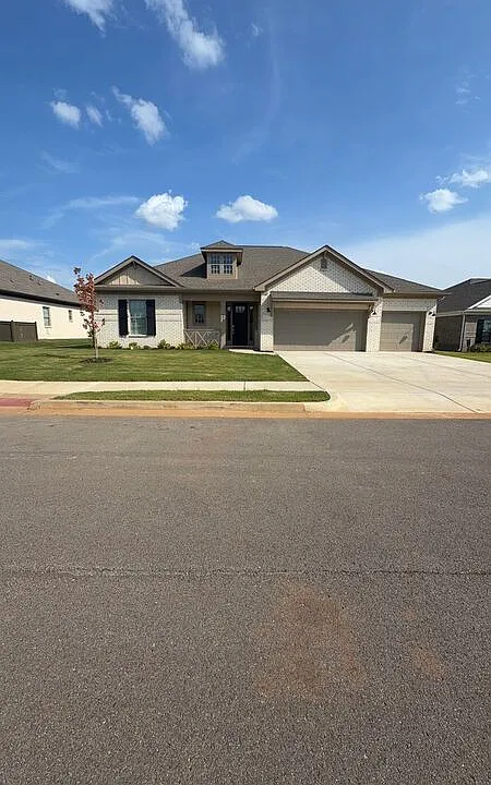 104 Clift Creek Dr