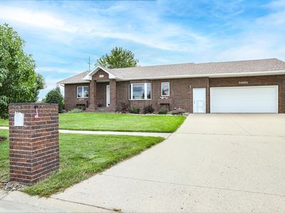 1660 Birchwood Dr E, West Fargo, ND, 58078