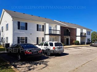 3600 Hillcross Dr #2, Louisville, KY 40229