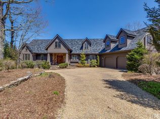 1971 Nix Mountain Rd, Sapphire, NC 28774