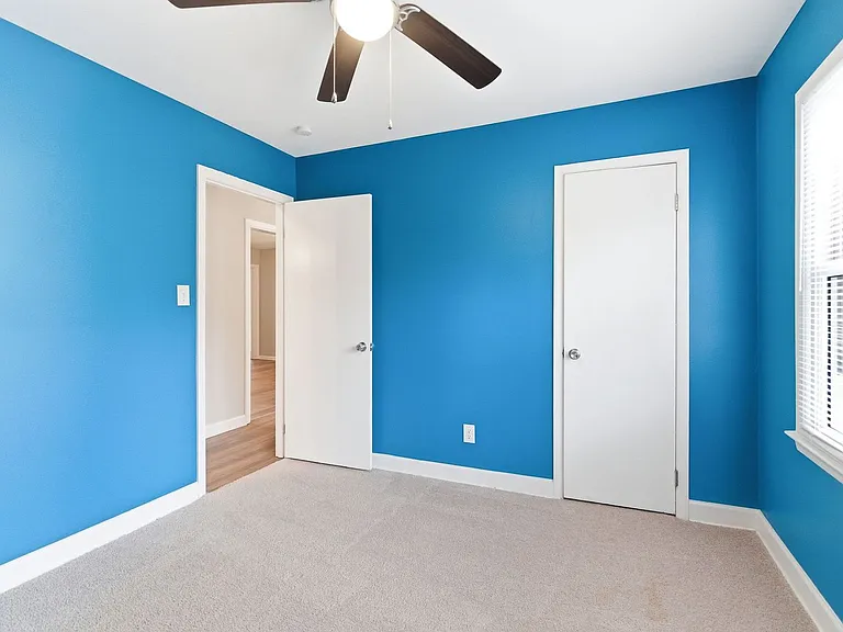 1456 London Dr — Photo 25