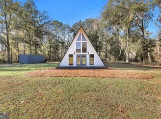 1771B Grove Point Rd, Savannah, GA 31419