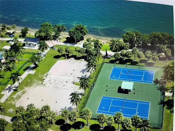 1750 N Bayshore Dr, Miami, FL