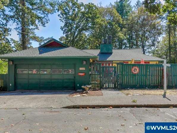 1750 Fair Oaks Way NW, Salem, OR 97304