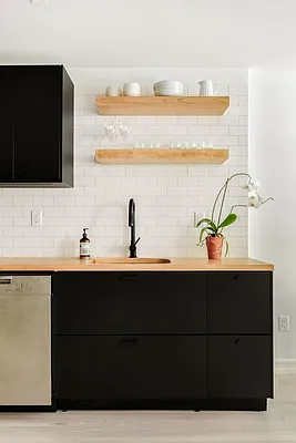 Sold by Compass | media 5