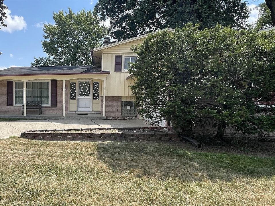 1st image of 20961 Concord St