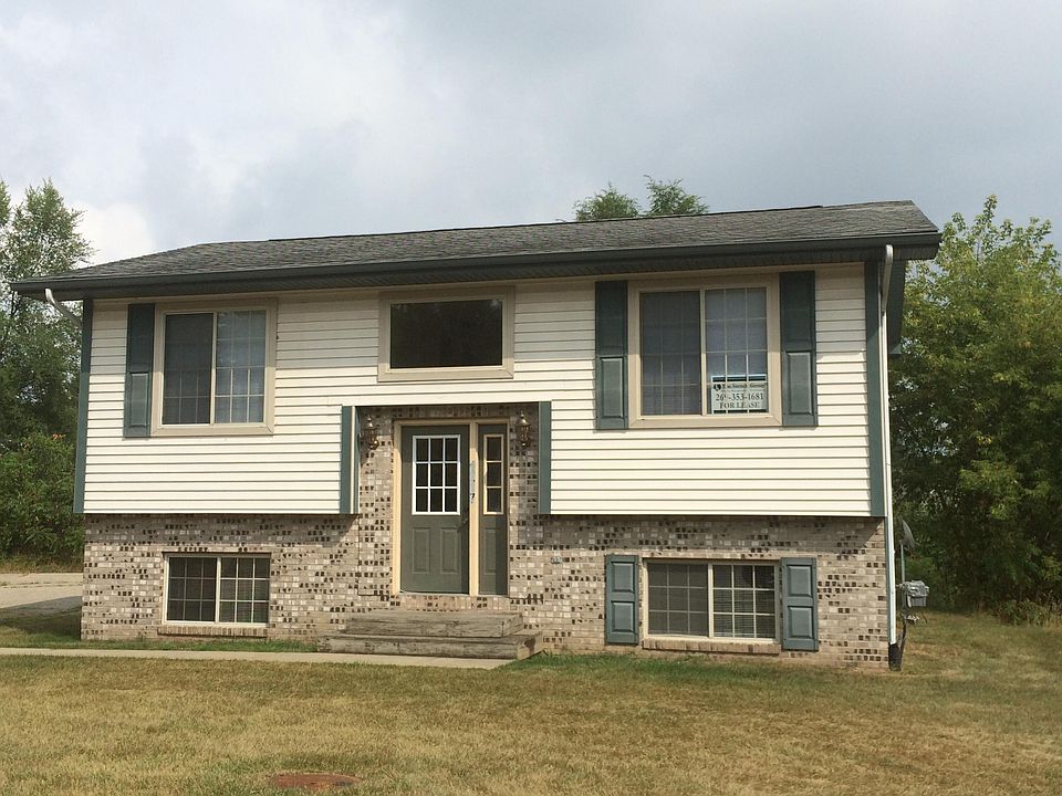 1st image of 1217 Jack Pine Way