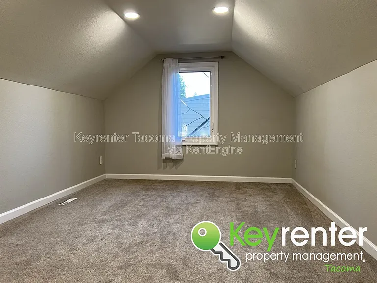 348 Harvard Ave — Photo 22