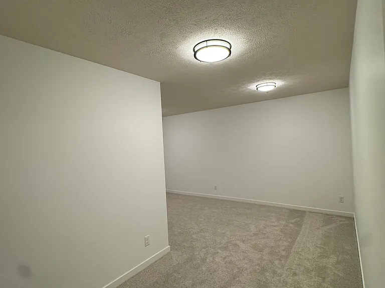 9114 Wilderness Sky Dr — Photo 33