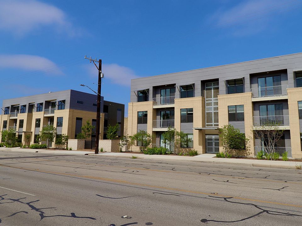 1st image of 711 S Frio St #2104