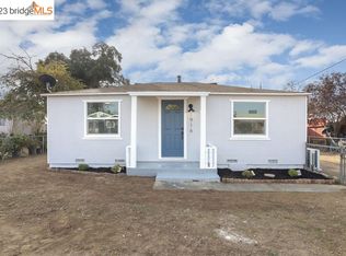 1916 Kenneth St, Modesto, CA 95351