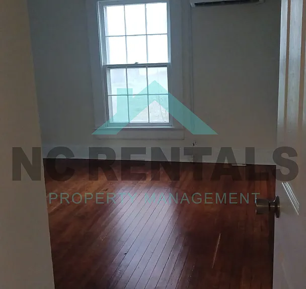 307 N Parker St #305 — Photo 23