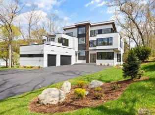 125 Laconia St, Lexington, MA 02420