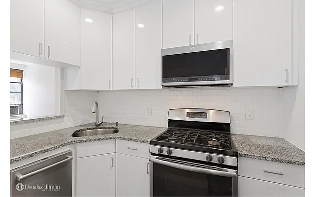 Rented by Douglas Elliman | media 11