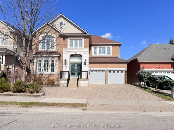 9 Saint Clare Blvd, Vaughan, ON L4H 2A2