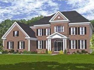 14 Lakeside Dr, Jackson, NJ