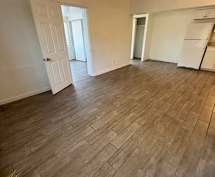 3519 N Los Altos Ave #2 — Photo 3