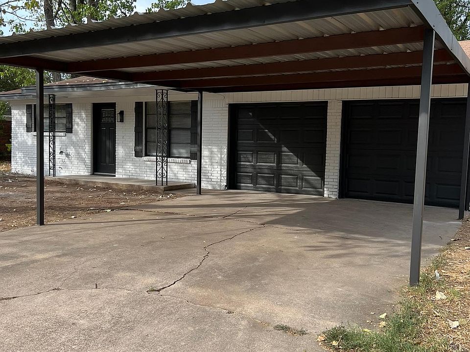 1st image of 104 S Norma Dr