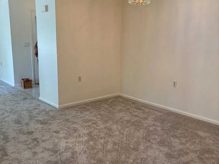 2 Elm Ct — Photo 7