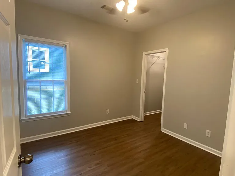 404 Bass St SW — Photo 8