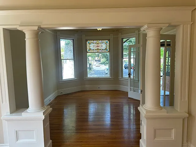 2 bed, 1800 sqft, $3,045 — Photo 4