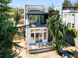 7529 32nd Ave SW, Seattle, WA 98126