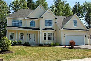 1st image of 4 Westbury Dr