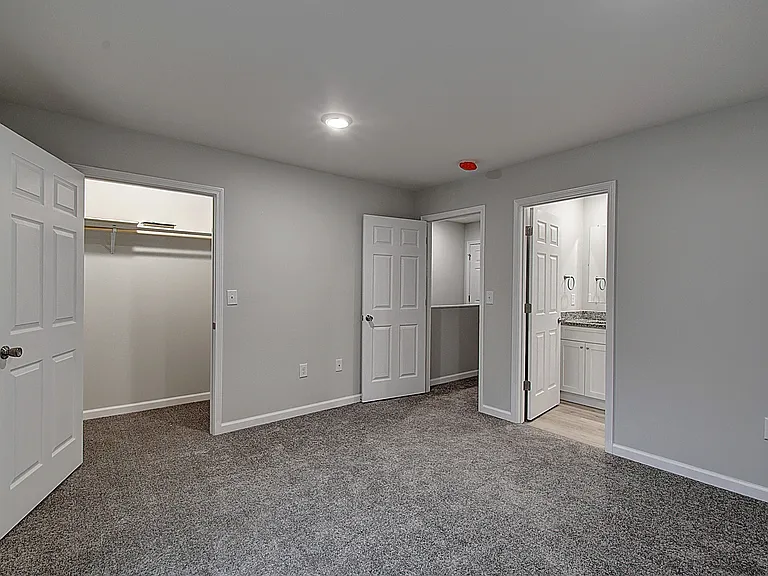 1080 Packing House Rd #2 — Photo 5