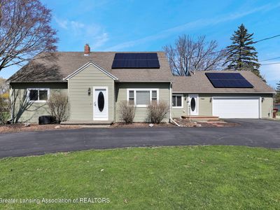 7360 Delta River Dr, Lansing, MI, 48906