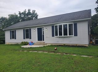 590 Royal Heights Ln, Ridgeley, WV 26753