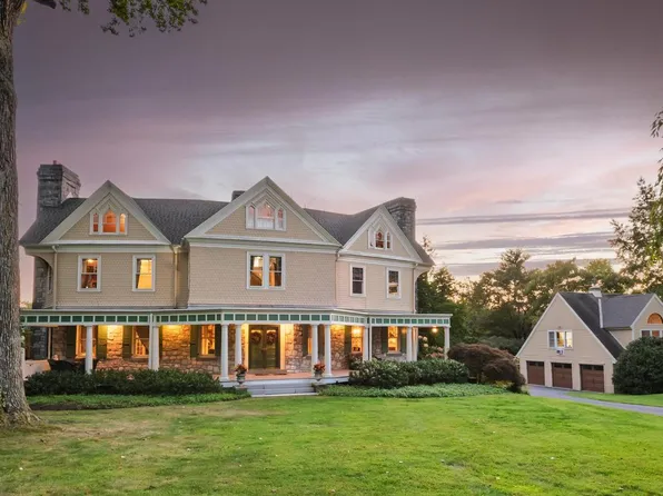 312 S Waterloo Rd, Devon, PA 19333