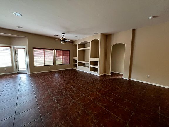 5th image of 4732 W Cactus Bluff Dr