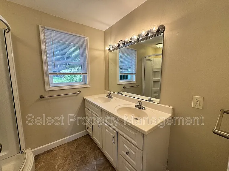 7515 Aboite Center Rd — Photo 15
