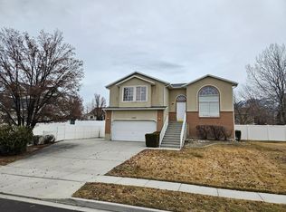 11147 S Ohenry Rd, Sandy, UT 84070