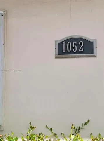1052 SW 79th Ave — Photo 10