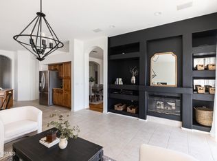 1302 W Deer Creek Rd, Phoenix, AZ 85045